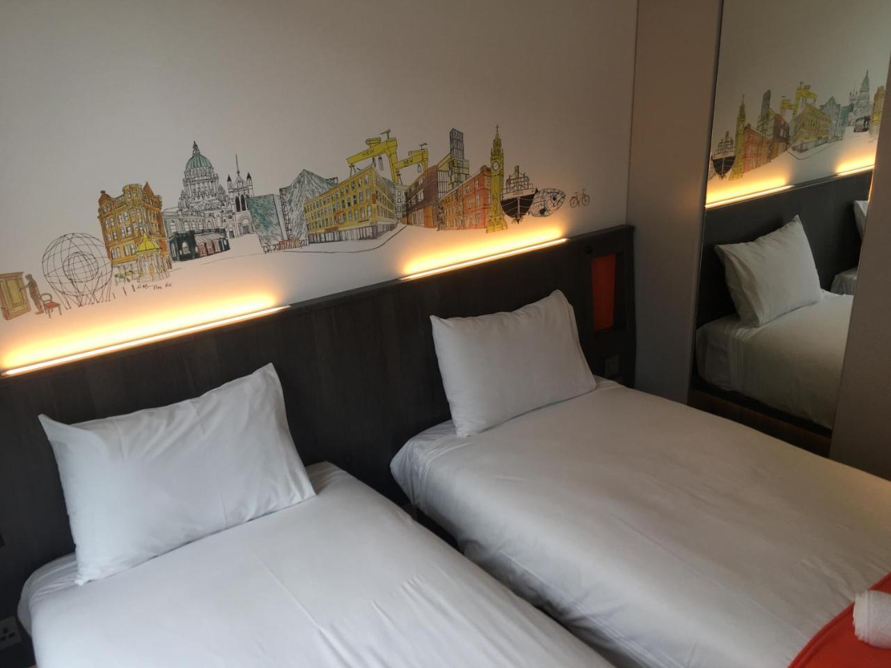 Easyhotel Белфаст Екстер'єр фото