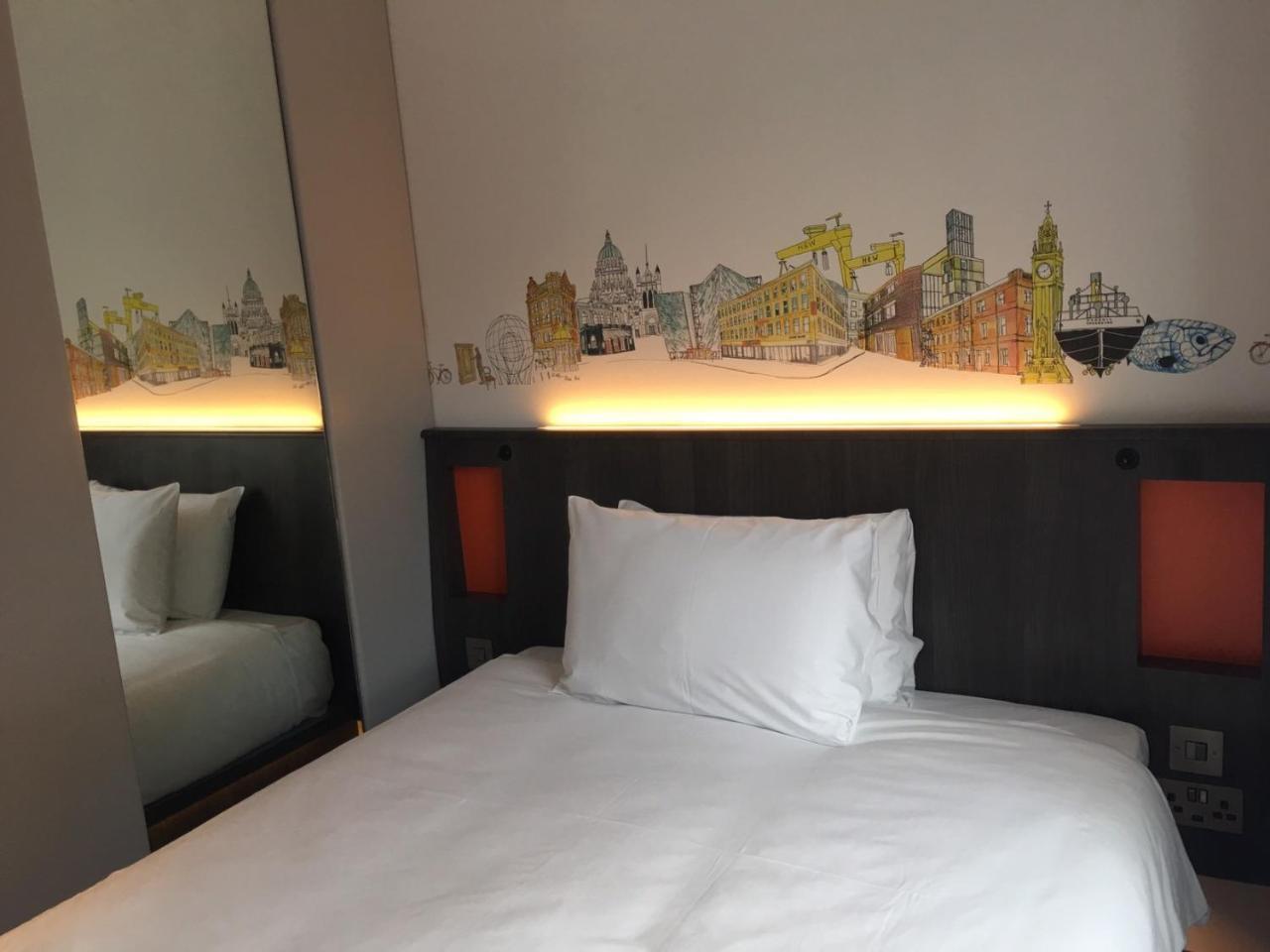 Easyhotel Белфаст Екстер'єр фото